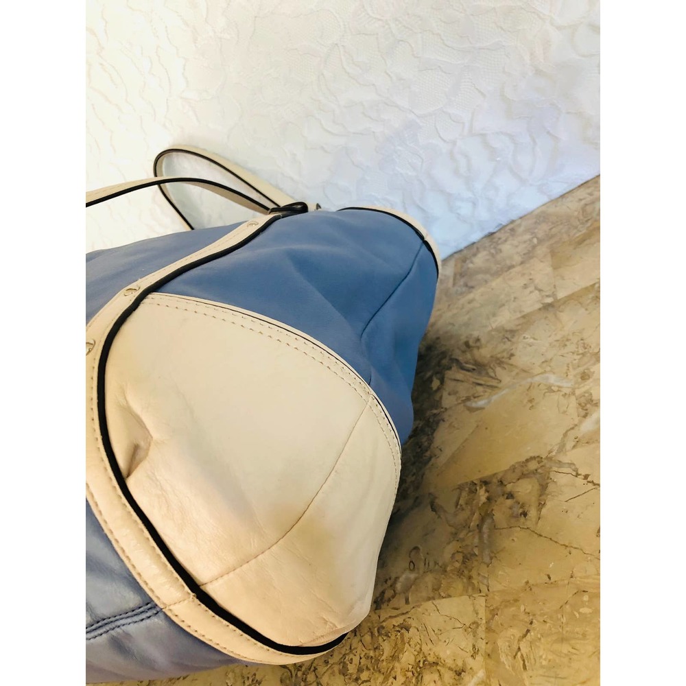 Coach Blue and Cream Signature Tote - Picture 7 of 10
